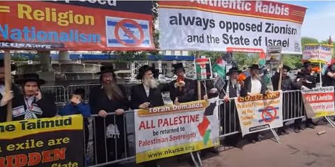 Neturei Karta anti-Zionism protest