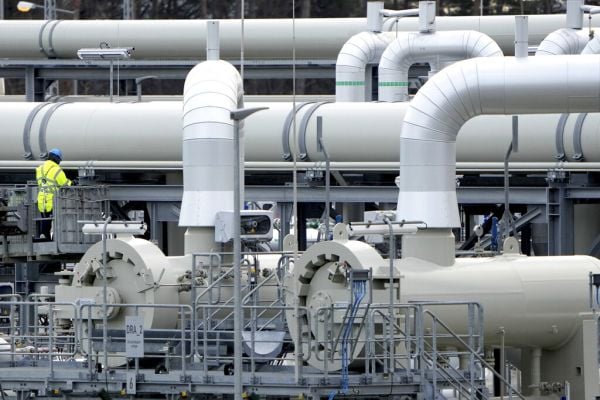 Ukraine cuts Russia gas at key hub, underlining risk to supply