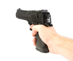 threat toy gun