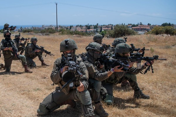 Elite IDF units simulate multi-front wars on foreign soil