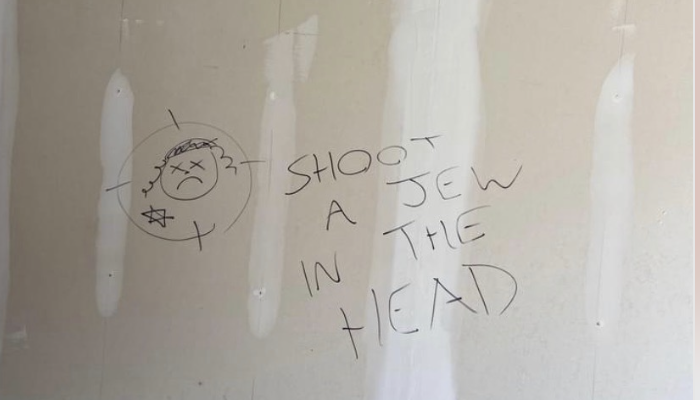 ‘Shoot a Jew in the head’ graffiti puts Toronto Jewish students on edge