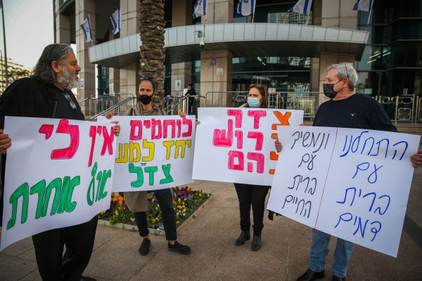 Better late than never – SLA vets to get Israeli housing grants