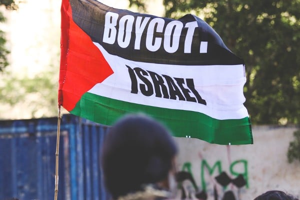 From hummus to Hamas – 900 chefs demand Israeli boycott
