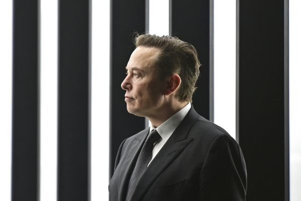 Will Elon Musk save the First Amendment? – analysis