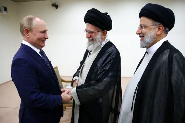 Iran, Qatar express support for Putin as fears grow for Russian Jews