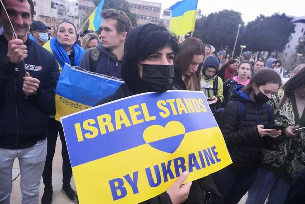 Israel sends thousands of instant meals to refugees in Ukraine