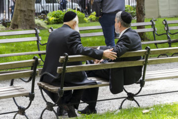 Jewish men kippah new york