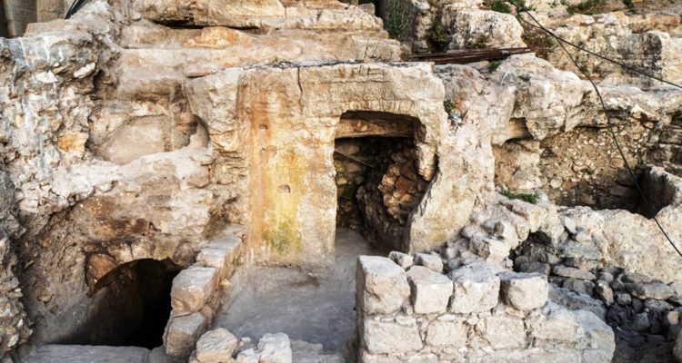 Temple-era surprise unearthed while building Western Wall elevator