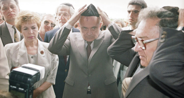 Israeli leaders mourn passing of Gorbachev, recall plight of Soviet Jews
