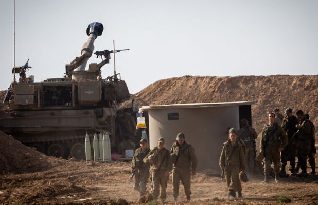 IDF gradually lifts restrictions on south, Gaza border as ceasefire holds