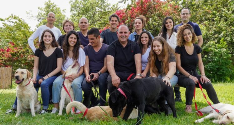 New Israeli startup is training Labradors to detect cancer