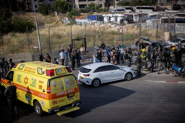 Palestinian killed while trying to run over Israeli soldiers