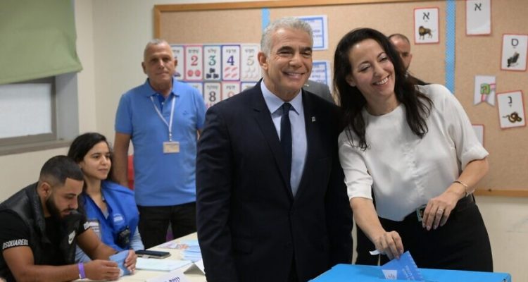 Lapid ‘behaved like a cannibalistic pig,’ says senior member of his center-left bloc