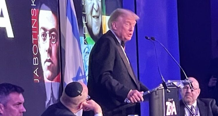 Trump praises Israel as ‘modern day miracle’ but slams US Jews for lack of support