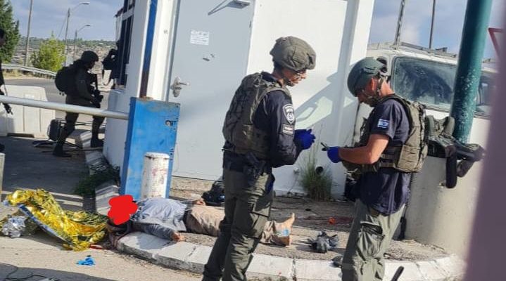 Terrorist shot dead after ramming attack, soldier seriously wounded