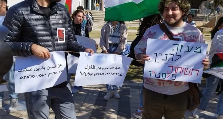 Tel Aviv U students call for intifada, ‘a thousand funerals every day’