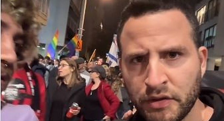 ‘Scarier than Qatar’: Comedian shocked at anti-gov’t protest in Tel Aviv