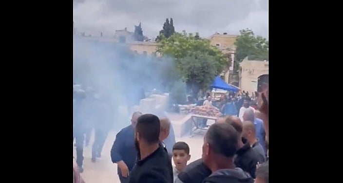Violence erupts between Jews, Arabs in Old City during Jerusalem Day festivities