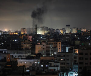 Israelו air strikes on Gaza after rockets were fired towards southern Israel