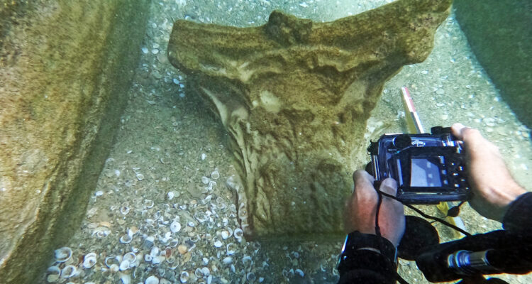 1,800-year-old artifacts found in coastal waters north of Netanya resolve longtime debate
