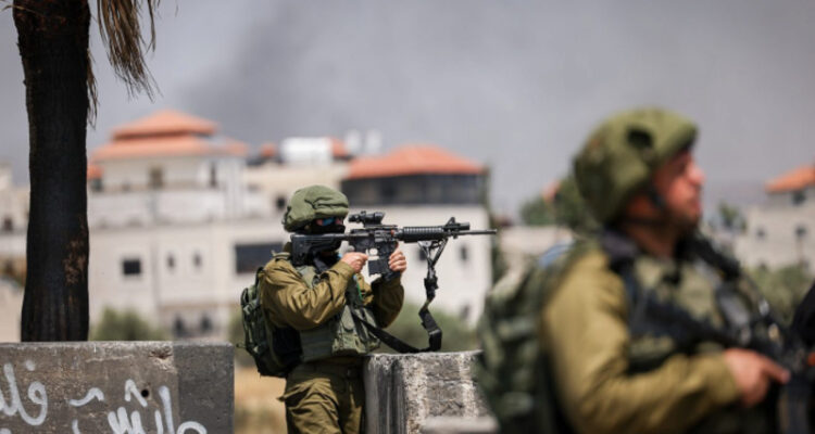 Terrorists open fire at Israeli soldiers in drive-by near Nablus