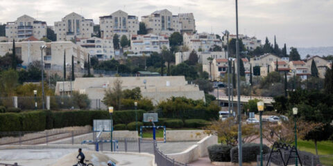 ma'ale adumim