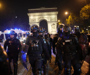 paris police riots