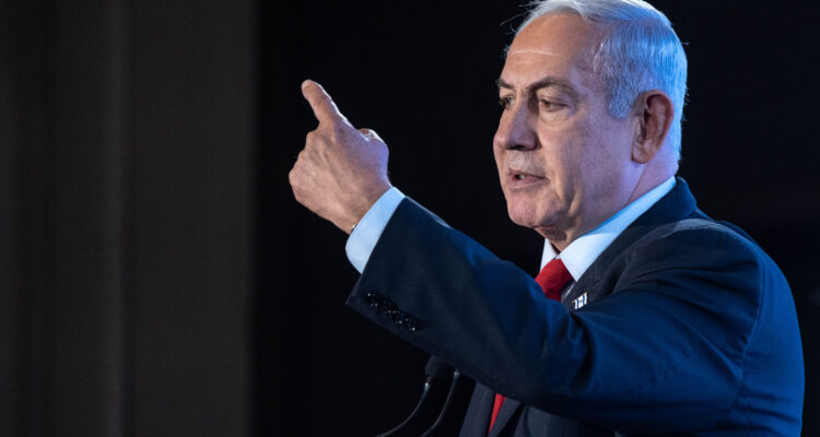 More than 50% of Israeli citizens view Netanyahu in a negative light