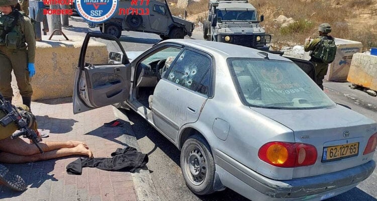 IDF soldier injured in car ramming near Hebron