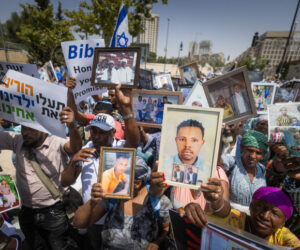 Ethiopian Israelis protest in Jerusalem