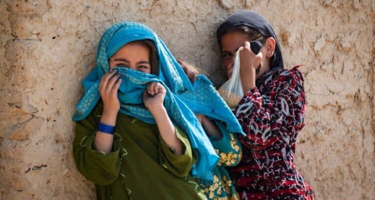 Israeli, Pakistani MDs save eyesight of Afghan children
