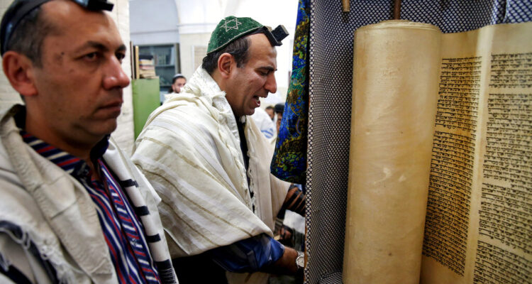 Iranian Jews warned to lie low over Rosh Hashanah