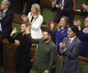 Ukrainian President Volodymyr Zelensky and Prime Minister Justin Trudeau join a standing ovation for Yaroslav Hunka, who was in attendance in the House of Commons in Ottawa, Ontario, on Friday, Sept. 22, 2023. The speaker of Canada’s House of Commons apologized Sunday, Sept. 24, for recognizing Hunka, 98, who fought in a Nazi military unit during World War II.(Patrick Doyle/The Canadian Press via AP)