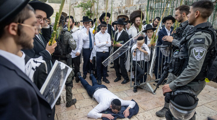 ‘Zionist aggression’ – Terrorists fume as 1,400 Jews visit Temple Mount