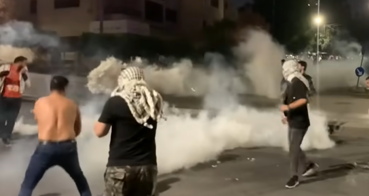 Jordanians try to storm Israeli embassy, ‘Middle East on edge of an abyss’ says king