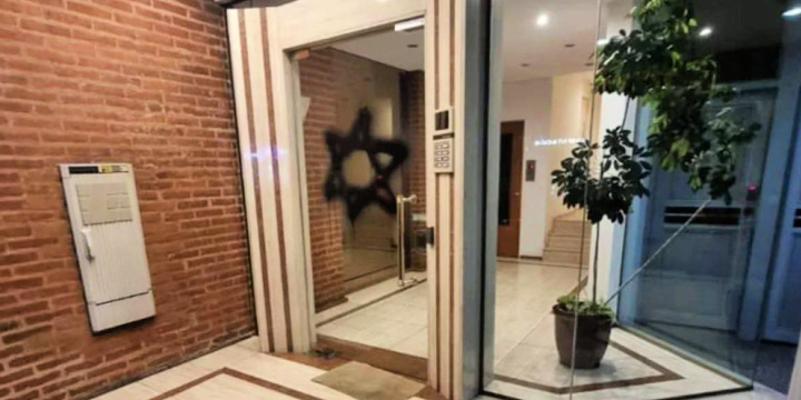 Argentine Jews fear ‘this is just the beginning’ after homes vandalized with Star of David