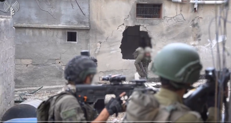 IDF raids Hamas terror commanders’ offices in Khan Younis