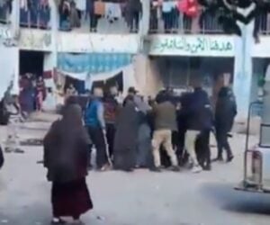 hamas shoots at civilians