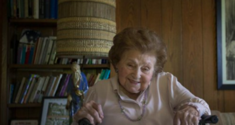 Pearl Berg, the world’s oldest Jew, dies at 114 years old