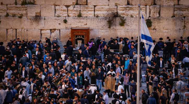 Mass prayer services held in Jerusalem and Tel Aviv for hostages’ release