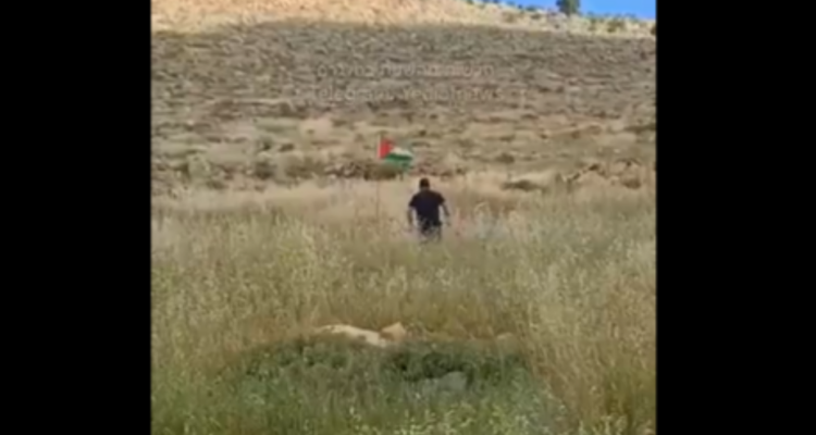 WATCH: Footage captures roadside explosive attack, moderately injuring one Israeli