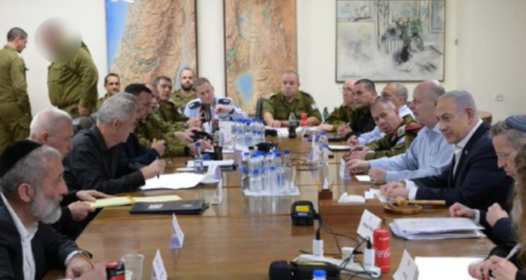 Unified Israeli coalition demands retaliation against Iran