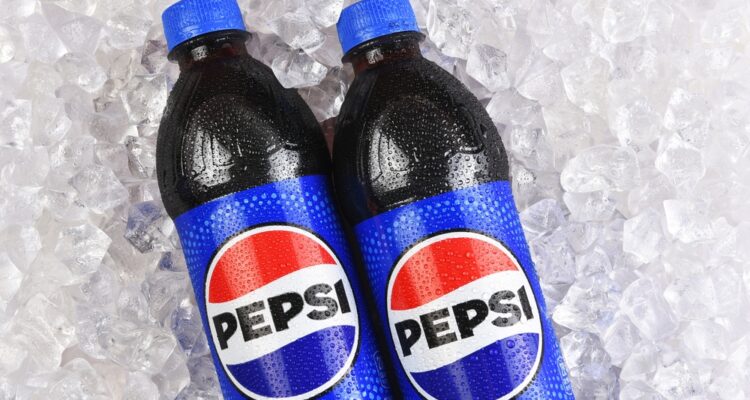 Rumors of new Pepsi logo mirroring Israeli flag spark backlash in Lebanon