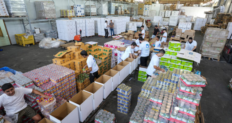 As war with Hezbollah looms, Israeli cities eye emergency food distribution plan