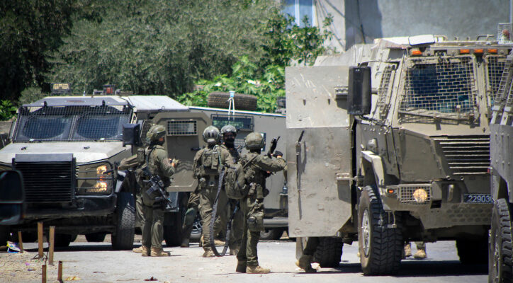 Shin Bet and IDF destroy bomb factory in Nablus, arrest 14 terrorists