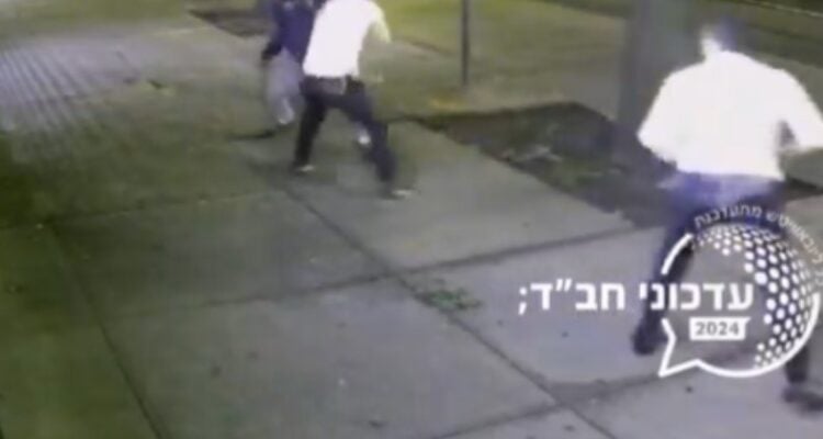 Jewish man severely wounded in Brooklyn stabbing attack as perpetrator remains at large