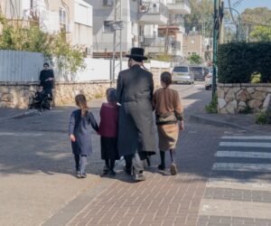 Ultra-Orthodox Jewish family