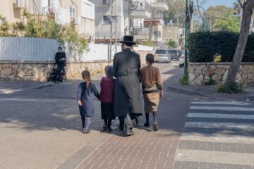 Ultra-Orthodox Jewish family