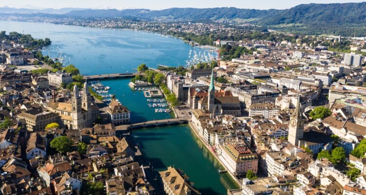 Swiss synagogue doused with gasoline in apparent arson attempt