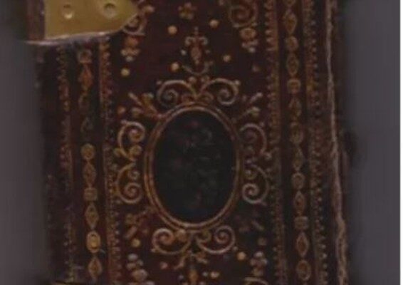 16th century Hebrew Bible stolen by Nazis returned to its owners